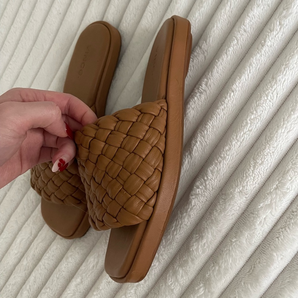 Vince Rumi Woven Sandal - Picture 3 of 4